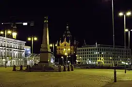 L'obélisque de nuit.