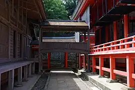 Détail architectural près de la zone d'eau