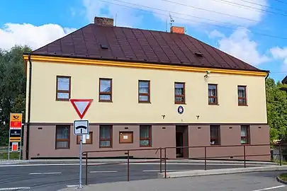 Holetín : la mairie.