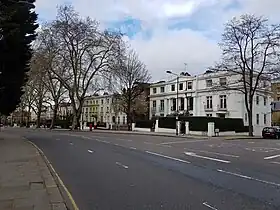 Image illustrative de l’article Holland Park Avenue