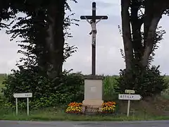 Une des croix de chemin.