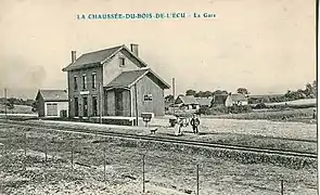 Lachaussée-du-Bois-d'Écu