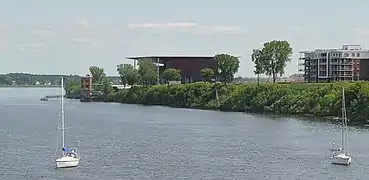 L'amphithéâtre vu du delta du Saint-Maurice.
