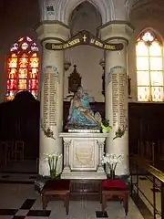 Église Saint-Maurice :monument aux morts.