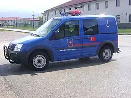 Ford Transit Connect de la Jandarma.
