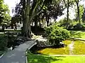 Le bassin d’ornement du jardin de l’Hôtel de ville.