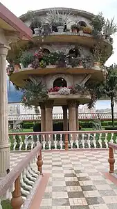 Reproduction des jardins dans le Parc Jaime Duque (es), Colombie.