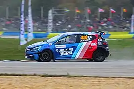Renault Clio IV de Jean-François Blaise lors de l'épreuve de Dreux 2022.