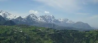 Vue sur le versant nord-ouest du Djurdjura.