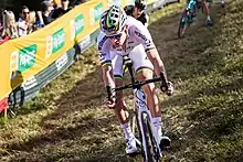 Wout van Aert sur ses pédales TIME Atac XC en 2017