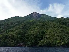 Le volcan Karangetang.