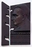 Plaque commémorative dans sa ville natale Rychnov nad Kněžnou
