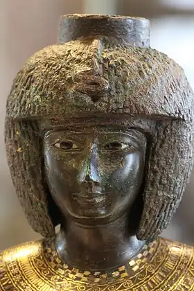 Statue de la divine adoratrice Karomama, XXIIe dynastie, -870.