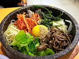Image illustrative de l’article Bibimbap