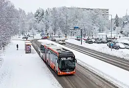 Kyytitie et bus 570 pour l'aéroport.