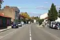 Rue principale en septembre 2015.
