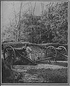 Canons de 90 mm de Bange au fort du Mont-Valérien, 1915.