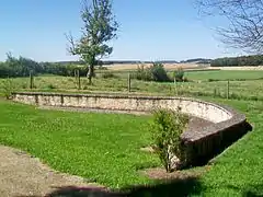 Ancien abreuvoir-pédiluve.