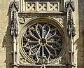La rosace qui surplombe le portail