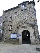 Entrée principale de la sous-préfecture.