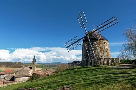 Le moulin.