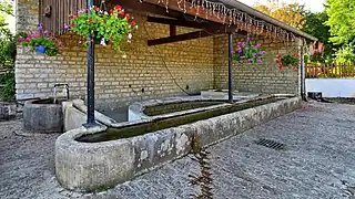 La fontaine-lavoir du Magny.