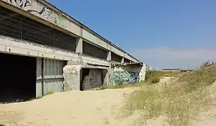 Zone de l'hoverport où le commandant se salit.