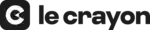 Un carré noirs arrondis comportant une forme ayant l'apparence d'un C en son centre avec écrit « Le crayon » à sa droite