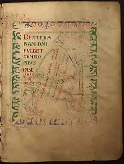 Une enluminure en trois couleurs (rouge, vert et bleu) représentant une main immense descendant du ciel entre deux hommes. Chaque doigt de la main porte une inscription à l'encre colorée