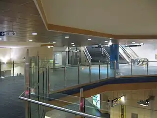 L'étage intermédiaire.