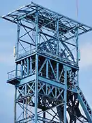 Le sommet du chevalement.