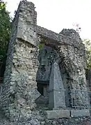 vestige de la chapelle nord