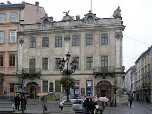 Le palais Lubomirski, classé.