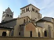 Chevet de la basilique Saint-Martin d'Ainay.