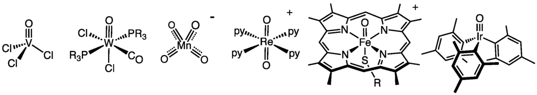 Exemples d'oxydes métalliques moléculaires. De gauche à droite : oxytrichlorure de vanadium (d0), carbonyle oxo de tungstène (d2), permanganate (d0), [[[Rhénium|Re]]O2(py)4]+ (d2), composé I du cytochrome P450 (d4) et O=Ir(Mes)3 (d4).