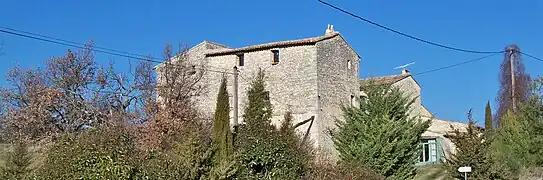 Grande bastide de Céreste.