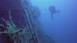 La coque côté tribord