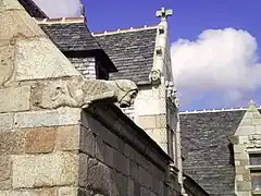 Le manoir de Kelou Mad construit au 21e siècle, entre passé et présent.