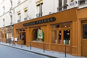 No 30, rue du Bourg-Tibourg.