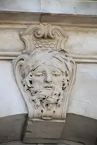 Détail d'un mascaron du musée des beaux-arts.