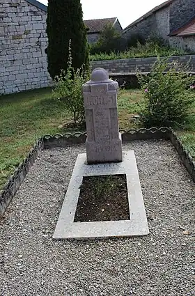 La Borne de la Terre Sacrée à Meures (Haute-Marne).