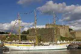 Mircea à Brest 2008 vu par tribord.