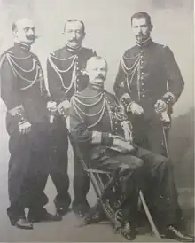 photographie groupée de quatre officiers français