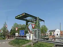 Moerbeke, pont basculant sur le Moervaart.