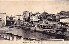 Le quai Silguy (premier plan) et le quai de la Midouze (arrière-plan).