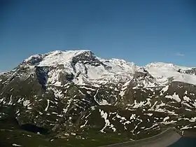 Vue du mont Giusalet depuis la pointe du Lamet.