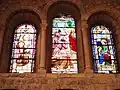 Église Saint-Pierre, triptyque de vitraux.