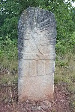Copie de la statue-menhir de Saumecourte n°1