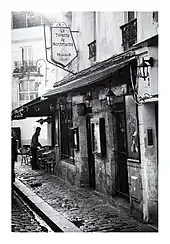 Vieille taverne dans le quartier de Montmartre.