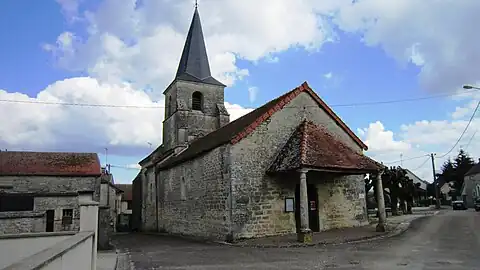 L’église et son porche